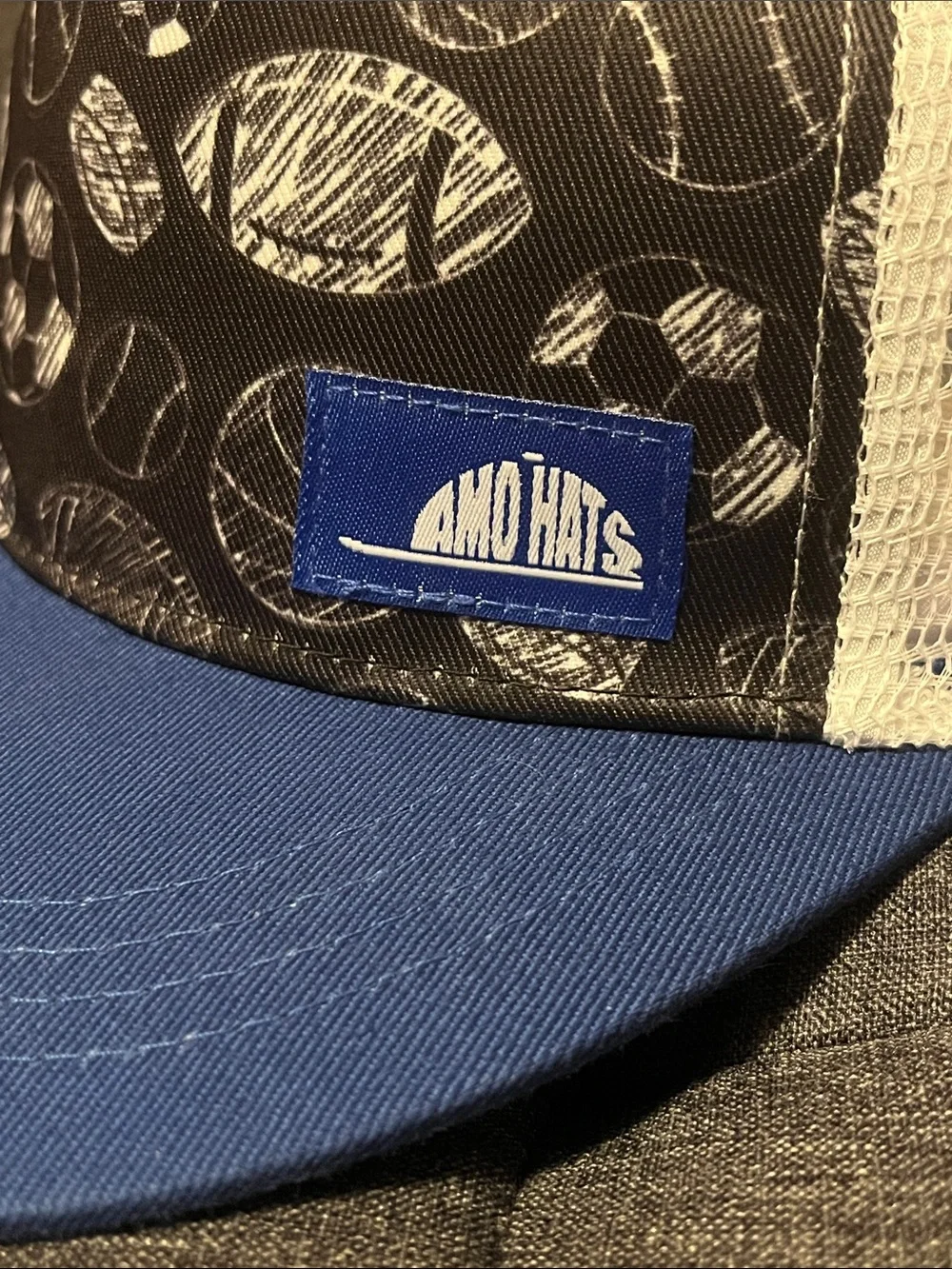 Amo Youth Hat